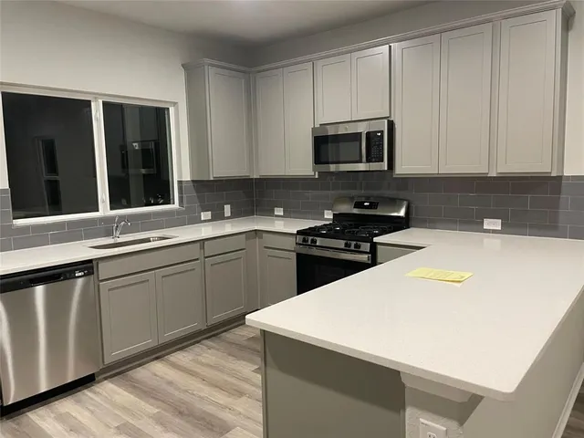 $1,895 | 66 Bent Trl Lane, Georgetown, TX 78628