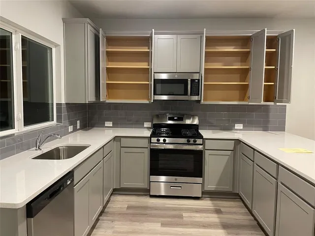 $1,895 | 66 Bent Trl Lane, Georgetown, TX 78628