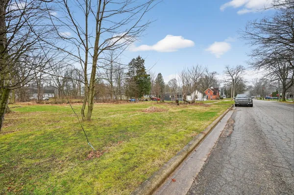 $25,000 | 506 South Street, Cassopolis, MI 49031