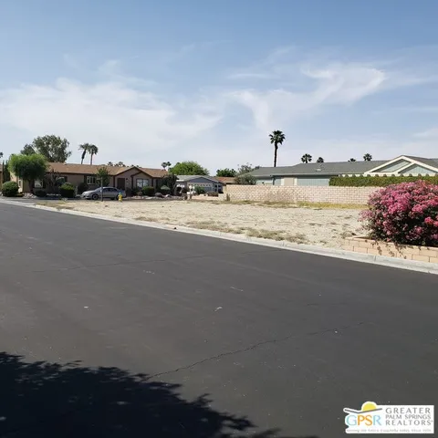 a view of a lake and outdoor space