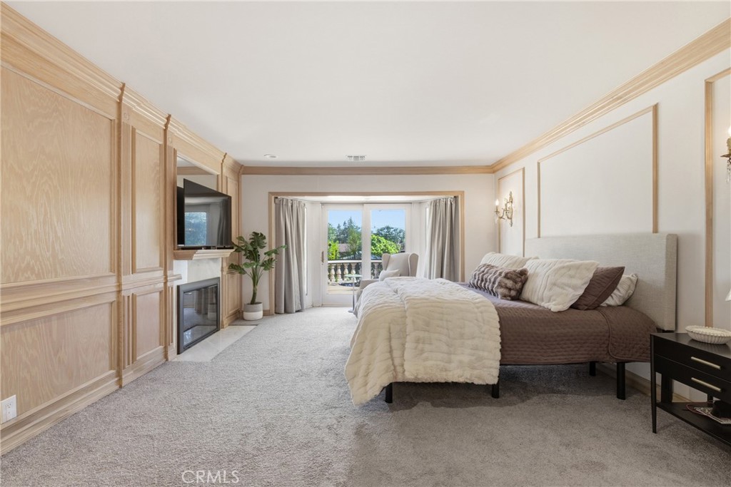 950 Hampton Road Arcadia, CA 91006 - Photo 13 of 35