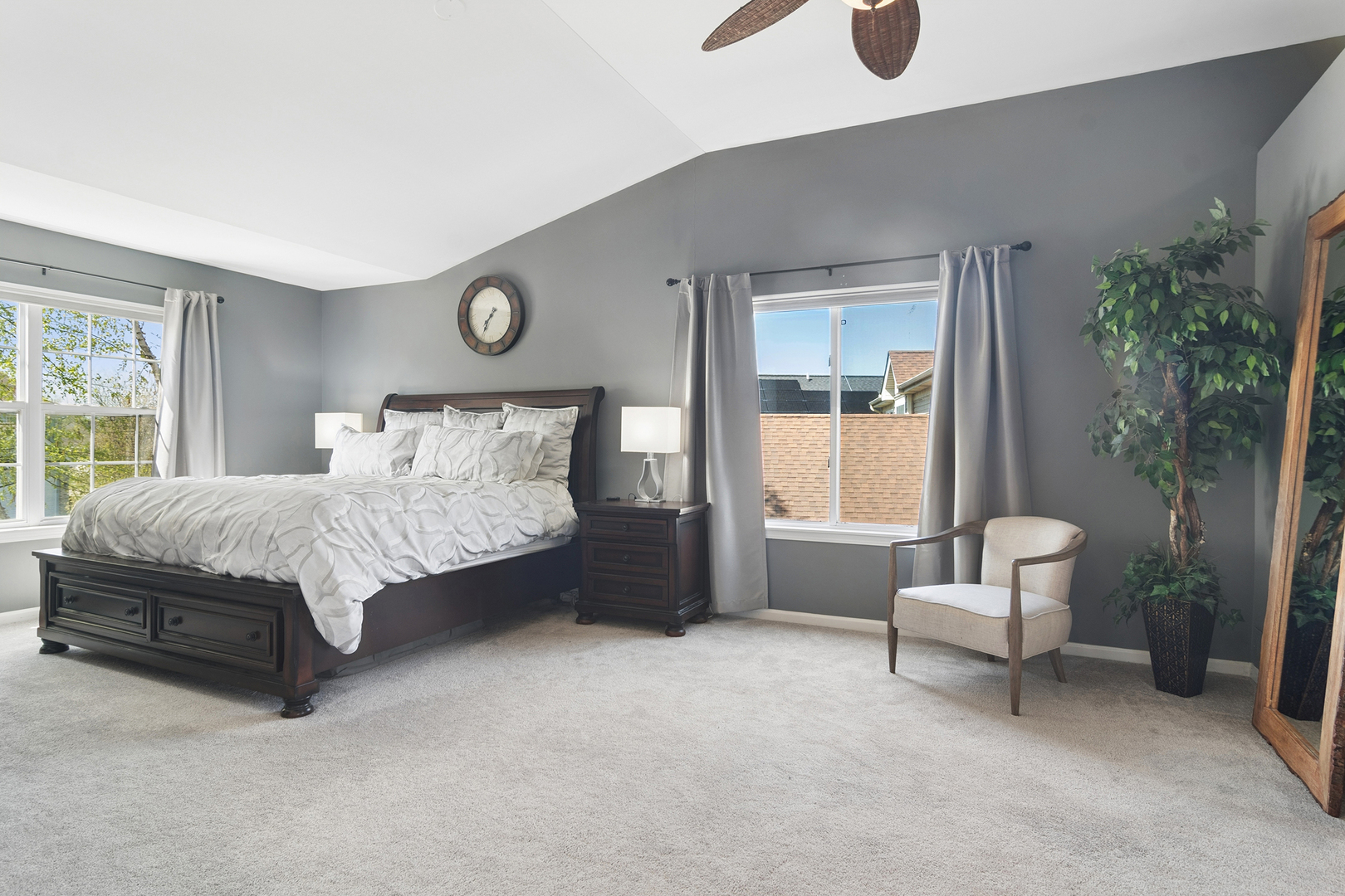 6806 Highgate Road Carpentersville, IL 60110 - Photo 18 of 33 Gallery Image 18
