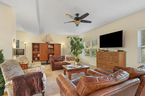 $799,900 | 699 South Stone Rdg Drive, Lake Geneva, WI 53147