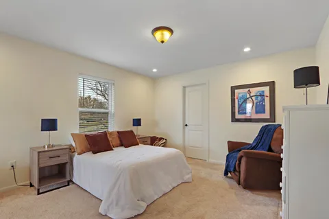 $799,900 | 699 South Stone Rdg Drive, Lake Geneva, WI 53147