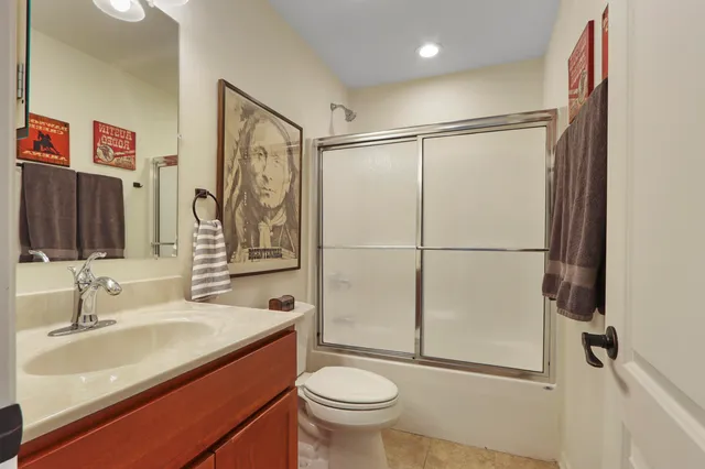 $799,900 | 699 South Stone Rdg Drive, Lake Geneva, WI 53147