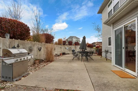 $799,900 | 699 South Stone Rdg Drive, Lake Geneva, WI 53147