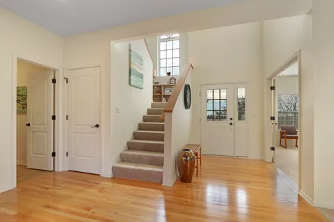 $799,900 | 699 South Stone Rdg Drive, Lake Geneva, WI 53147