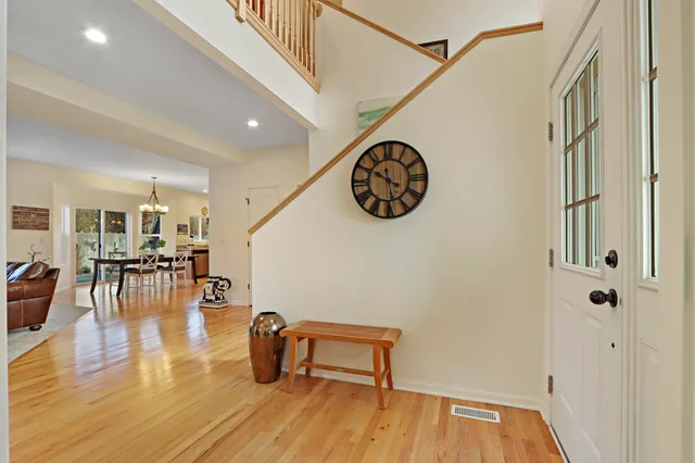 $799,900 | 699 South Stone Rdg Drive, Lake Geneva, WI 53147