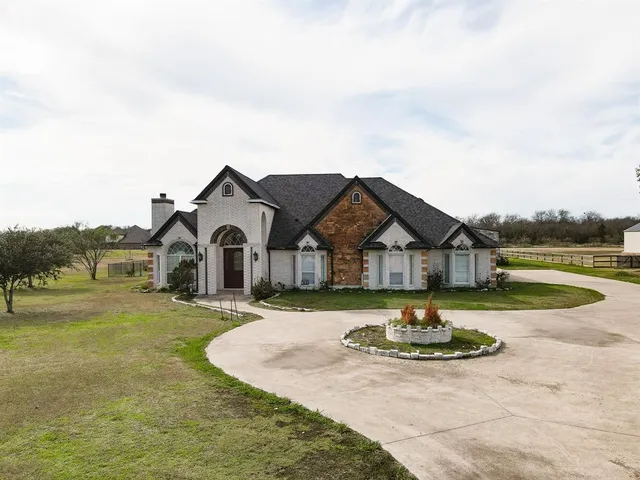$649,900 | 624 Horseshoe Bend, Royse City, TX 75189