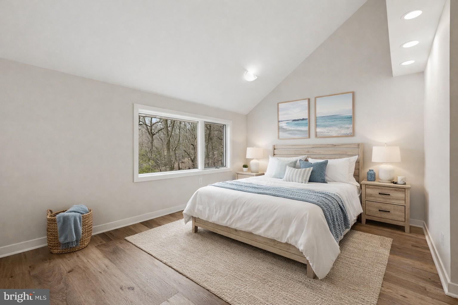 1717 Porters Hill Road Annapolis, MD 21401 - Photo 17 of 27 a bedroom with a bed and a window