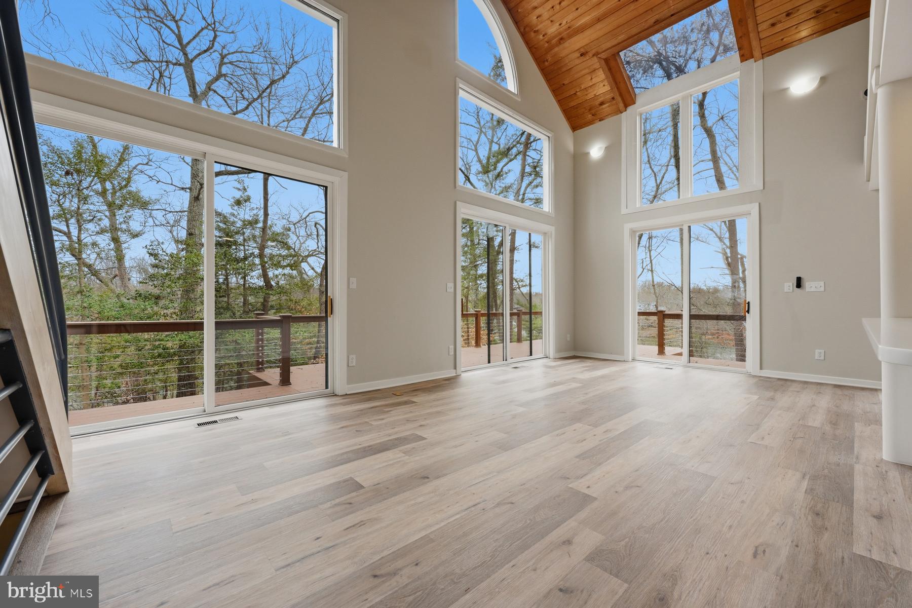 1717 Porters Hill Road Annapolis, MD 21401 - Photo 8 of 27 a view of an entryway with wooden floor