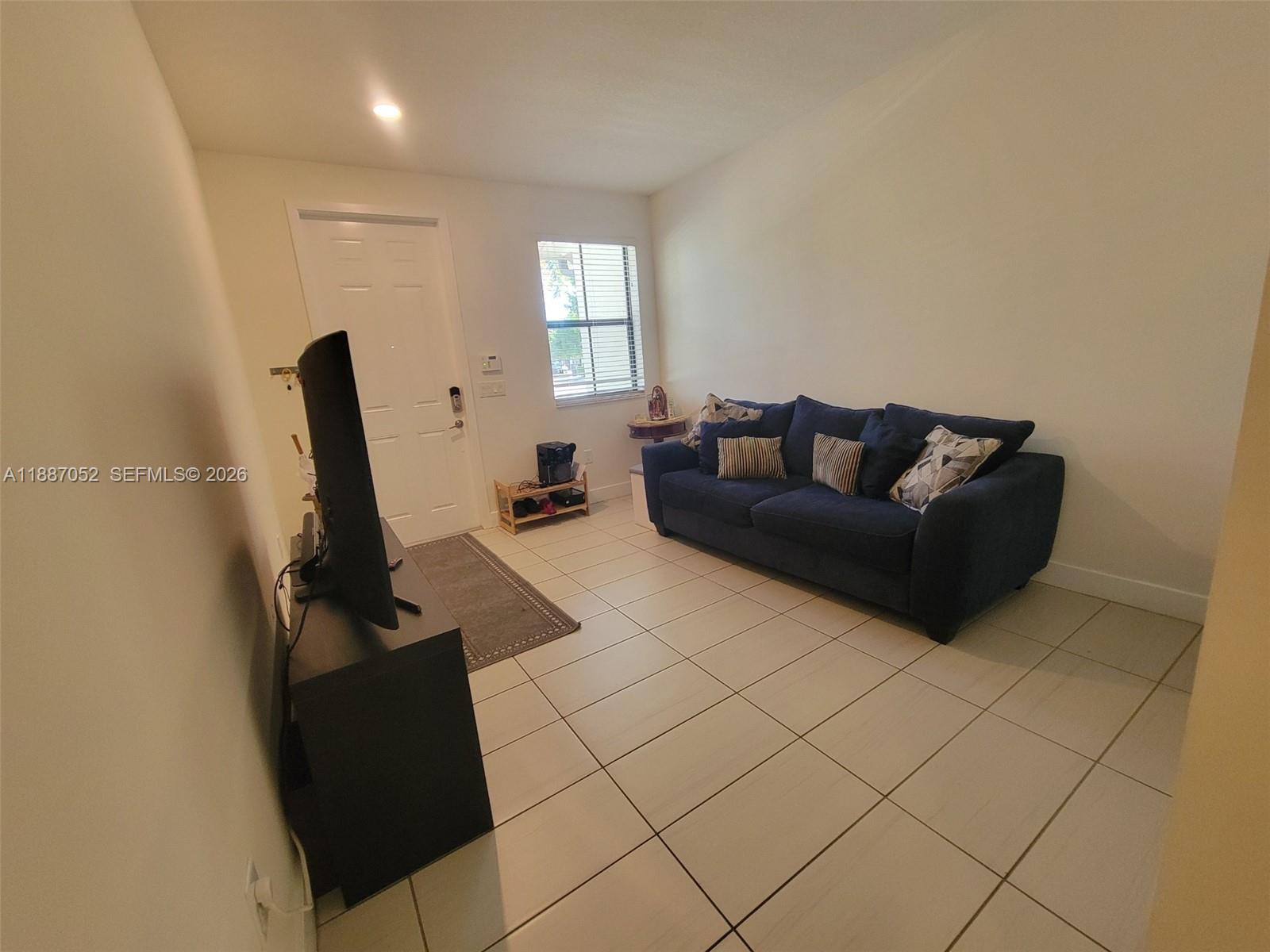 8860 Northwest 103rd Path Doral, FL 33178 - Photo 6 of 52