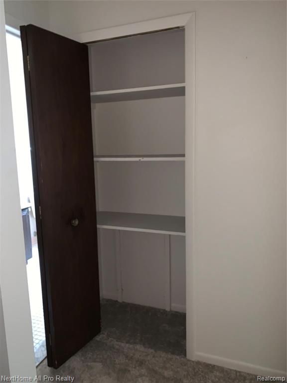 1252 East West Maple Road, Unit 5 Walled Lake, MI 48390 - Photo 15 of 19