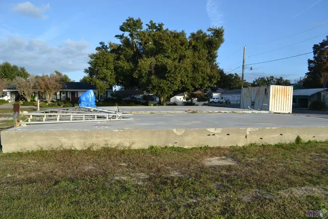 $250,000 | 1838 South Alex Plaisance Boulevard, Golden Meadow, LA 70357