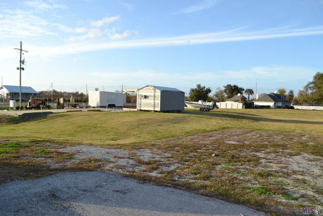 $250,000 | 1838 South Alex Plaisance Boulevard, Golden Meadow, LA 70357