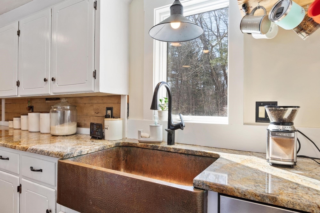 97 Worcester Road Westminster, MA 01473 - Photo 8 of 24