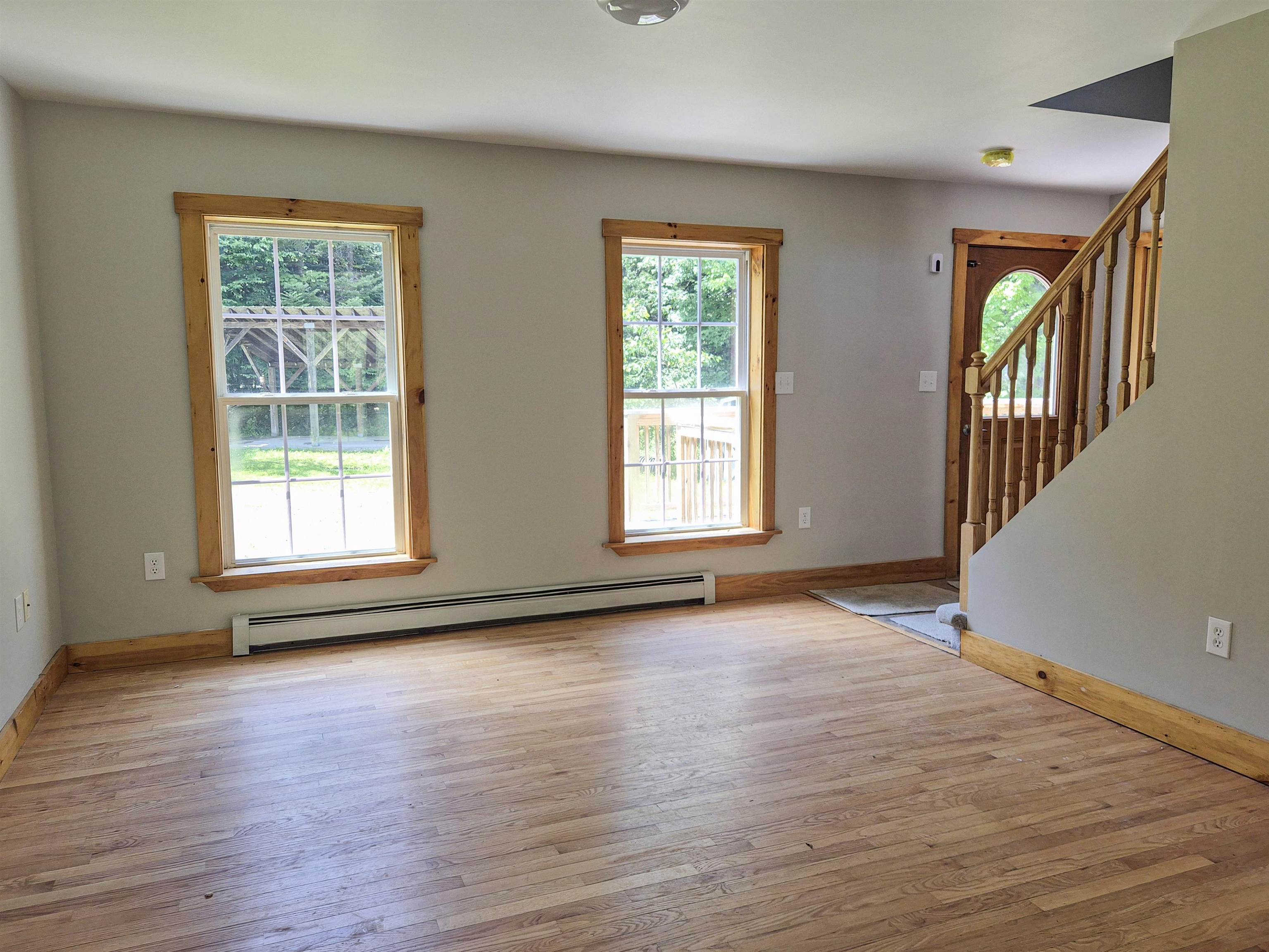 1576 Ripley Road Waterbury, VT 05677 - Photo 9 of 38 Gallery Image 9