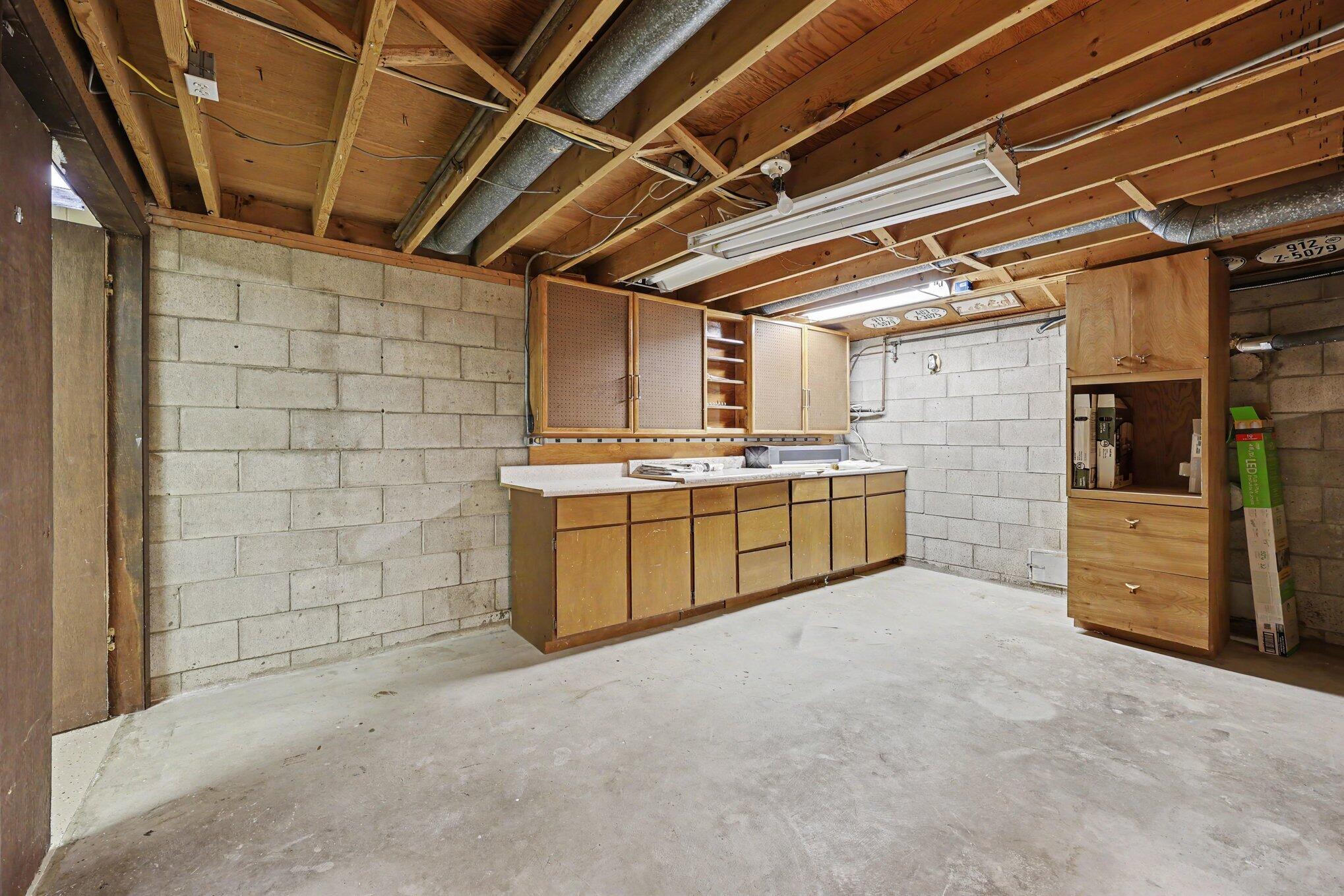 173 Mohawk Street Jackson, MI 49203 - Photo 21 of 35 021_file_8400