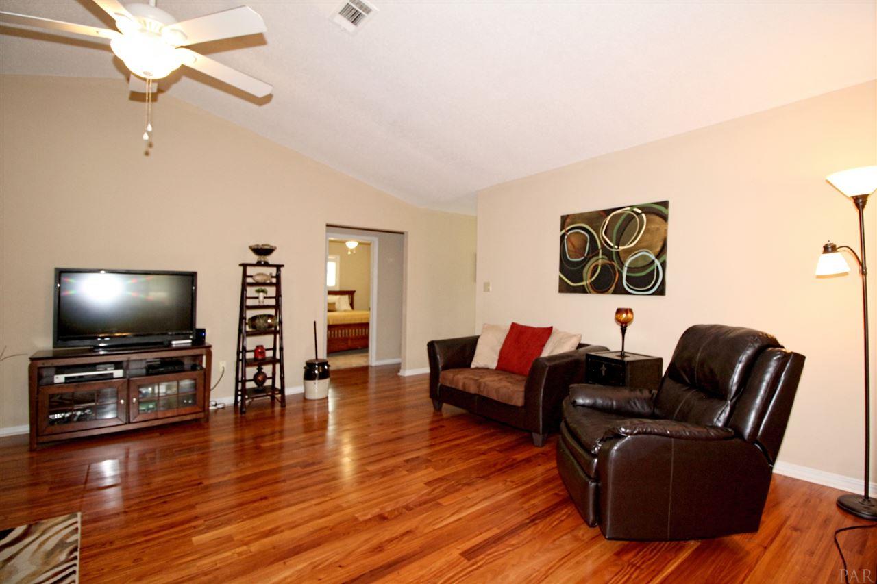 117 San Carlos Road Cantonment, FL 32533 - Photo 21 of 50 Gallery Image 21