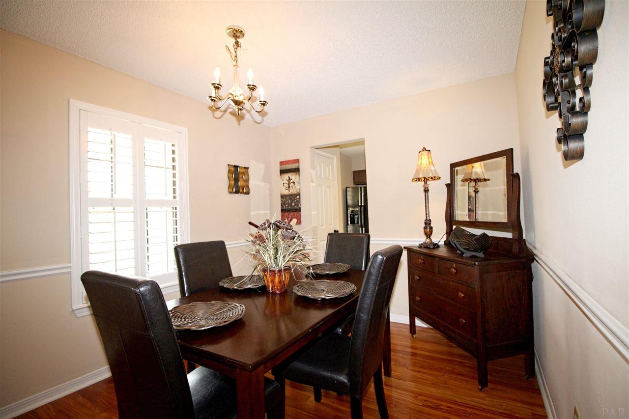 117 San Carlos Road Cantonment, FL 32533 - Photo 6 of 50 Gallery Image 6