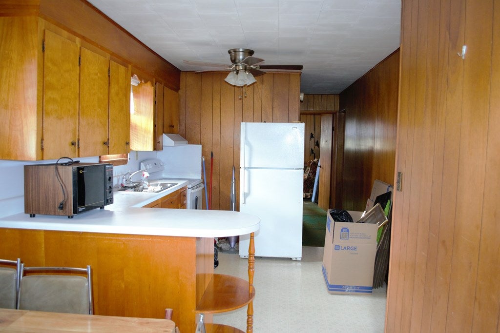 317 Maple Avenue Rural Retreat, VA 24368 - Photo 7 of 21 Gallery Image 7