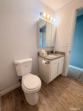 $2,100 | 39 Horton Hill Road, Unit 9B, Naugatuck, CT 06770