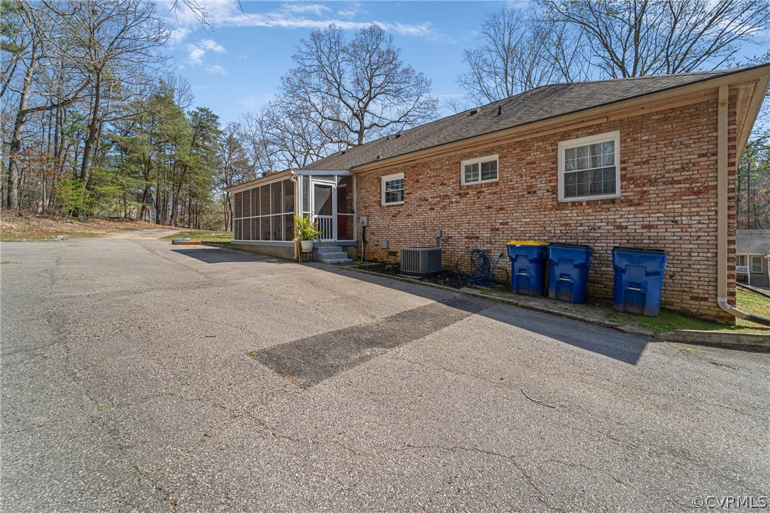 2700 Forest Lake Road Chester, VA 23831 - Photo 33 of 45 Gallery Image 33
