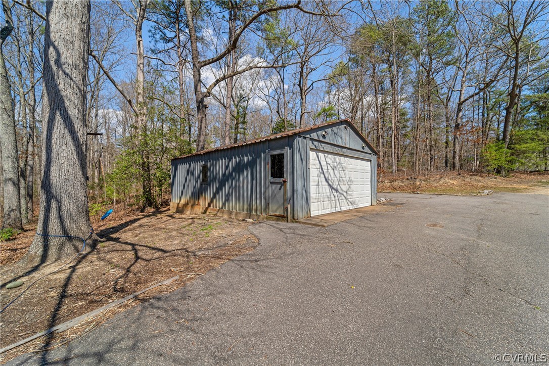 2700 Forest Lake Road Chester, VA 23831 - Photo 37 of 45 Gallery Image 37