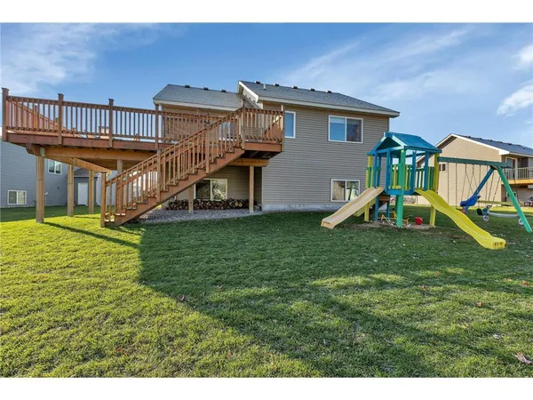 $2,450 | 516 Frankfort Way, Waverly, MN 55390