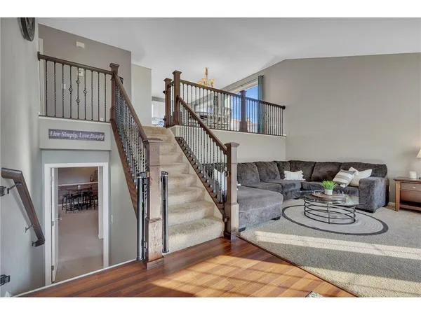 $2,450 | 516 Frankfort Way, Waverly, MN 55390