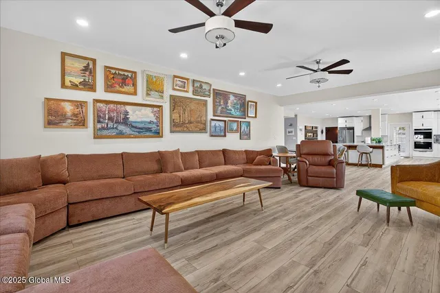 $959,000 | 10 Kimberly Street, Colonie, NY 12205