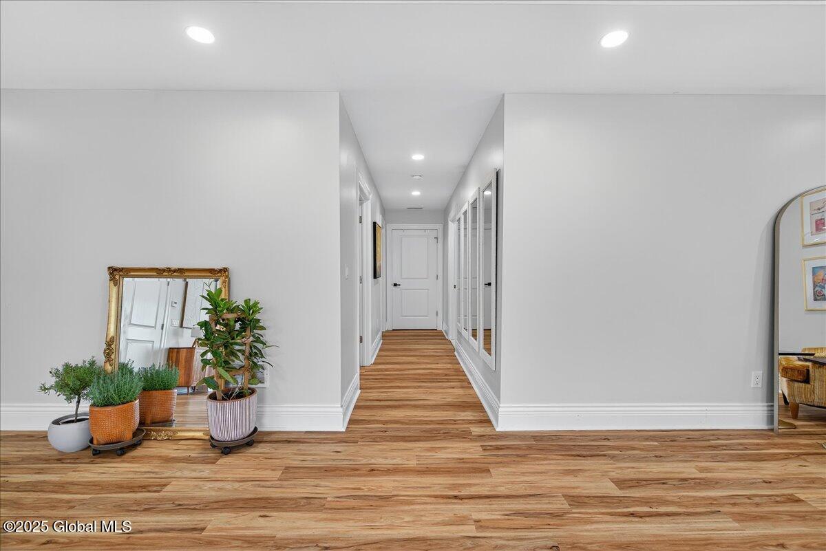 10 Kimberly Street Colonie, NY 12205 - Photo 58 of 103 052-10 KIMBERLY_-35