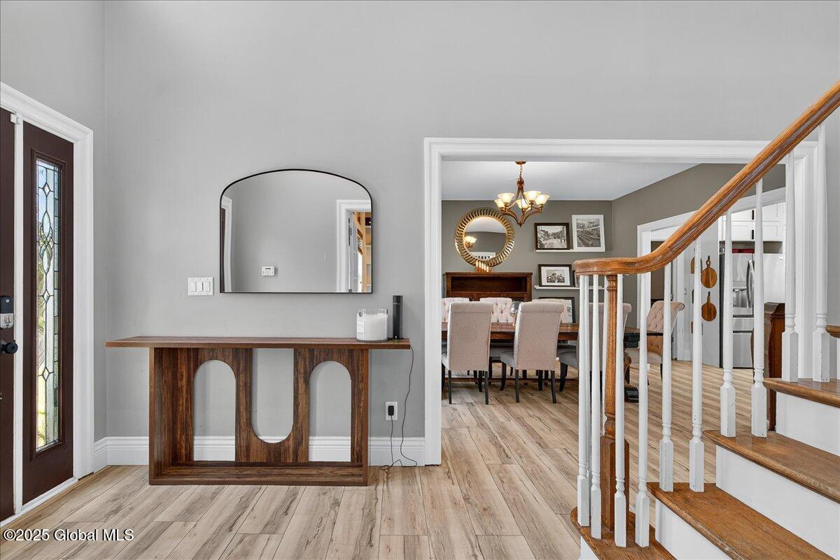 10 Kimberly Street Colonie, NY 12205 - Photo 6 of 103 056-10 KIMBERLY_-39