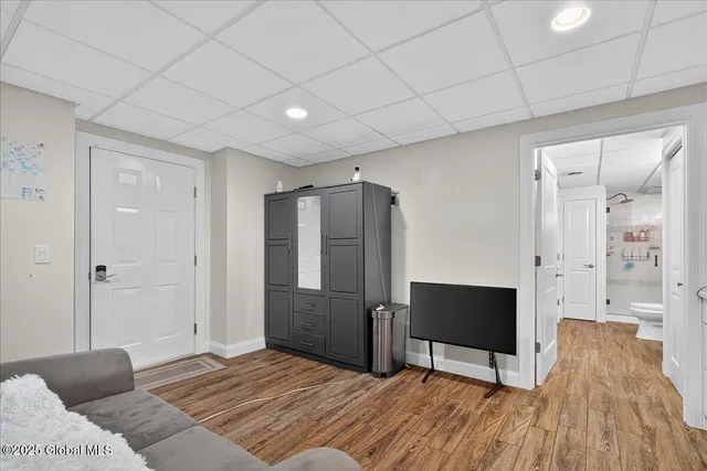 $959,000 | 10 Kimberly Street, Colonie, NY 12205