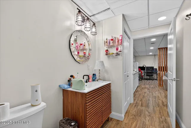 $959,000 | 10 Kimberly Street, Colonie, NY 12205