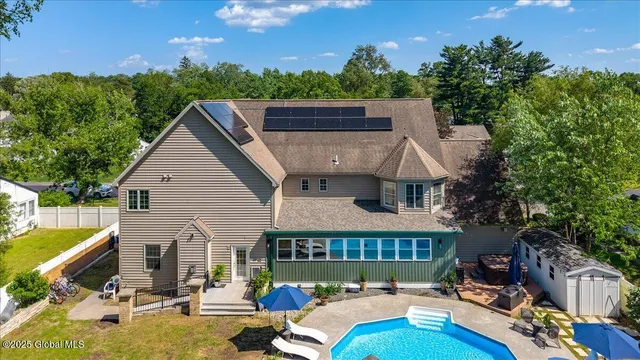 $959,000 | 10 Kimberly Street, Colonie, NY 12205