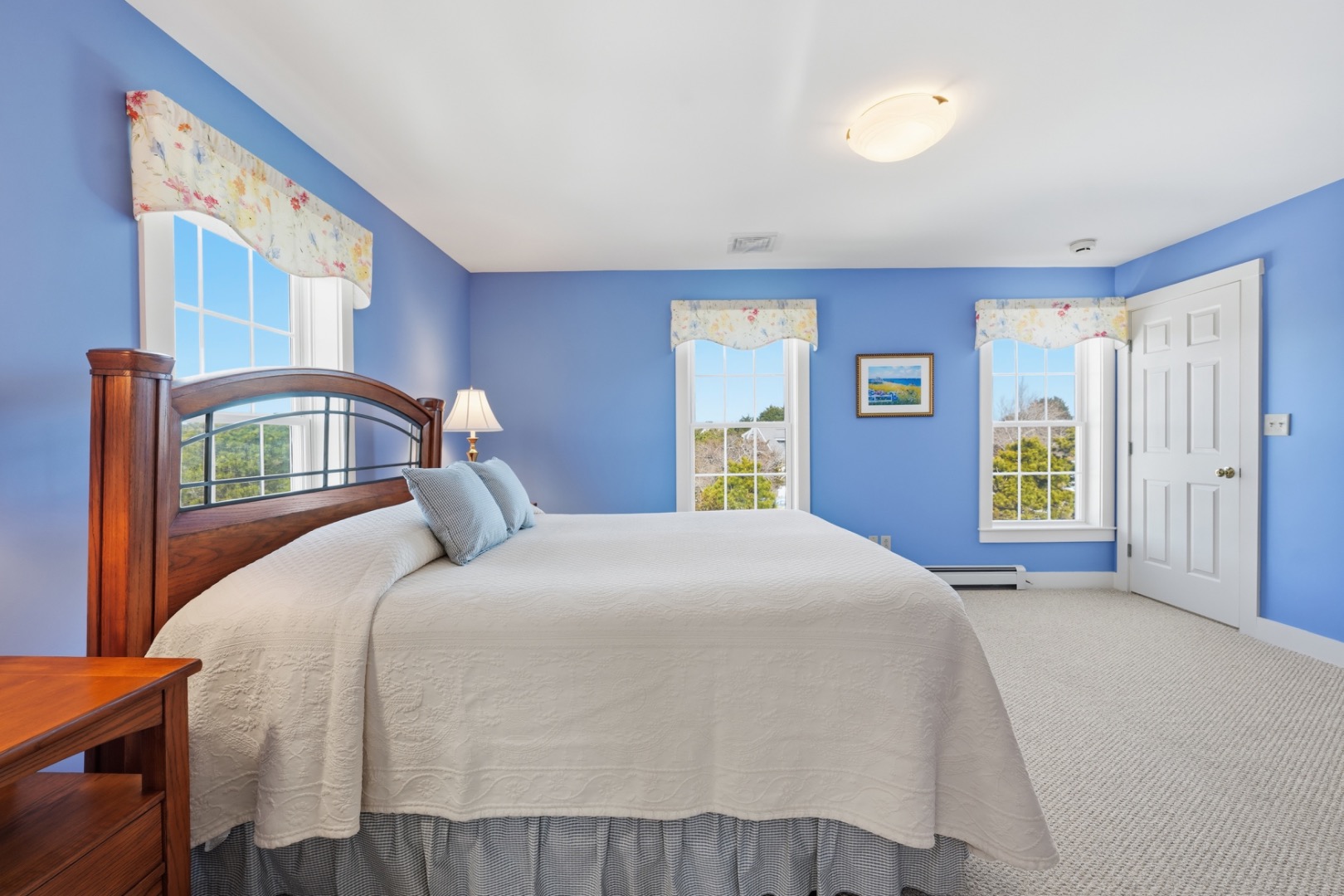 20 Rudder Lane Nantucket, MA 02554 - Photo 20 of 34 a bedroom with a large bed and a window