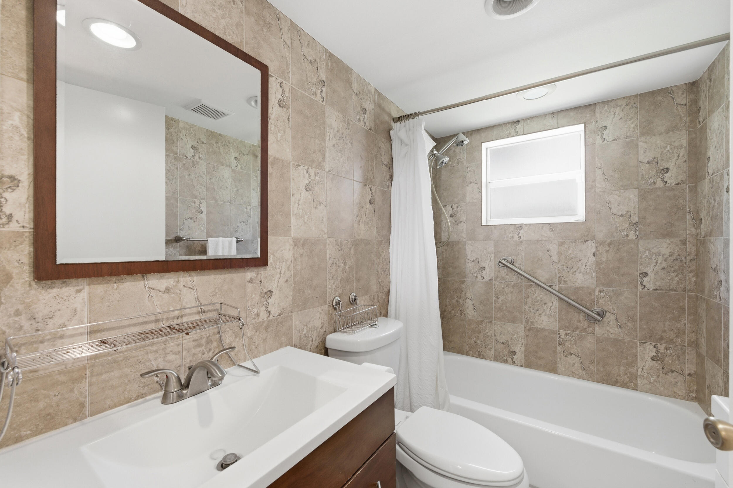 729 Normandy P Delray Beach Delray Beach, FL 33484 - Photo 19 of 36 19__dsc0669