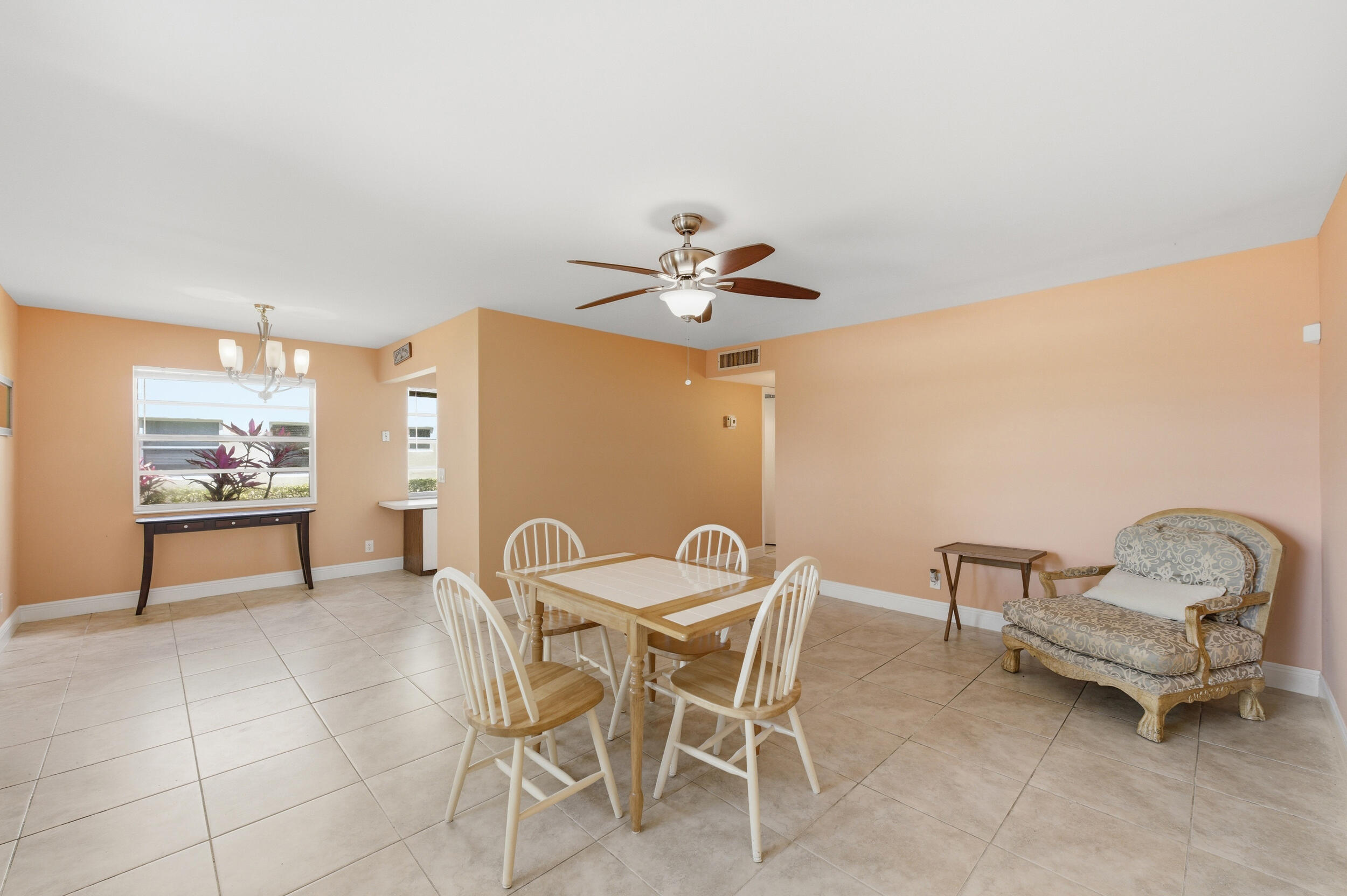 729 Normandy P Delray Beach Delray Beach, FL 33484 - Photo 6 of 36 6__dsc0629
