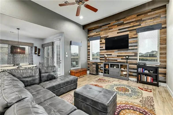 $2,600 | 6825 Leonardo Drive, Round Rock, TX 78665