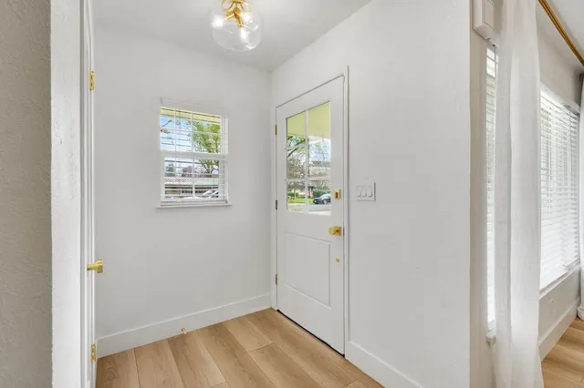 $645,000 | 5565 North Winchester Avenue, Fresno, CA 93704