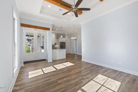 $295,000 | 109 Oak Village Drive, Scott, LA 70583