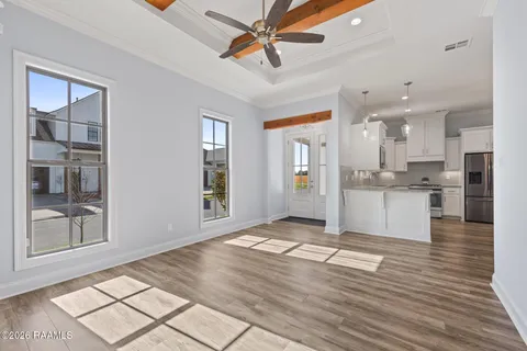 $295,000 | 109 Oak Village Drive, Scott, LA 70583