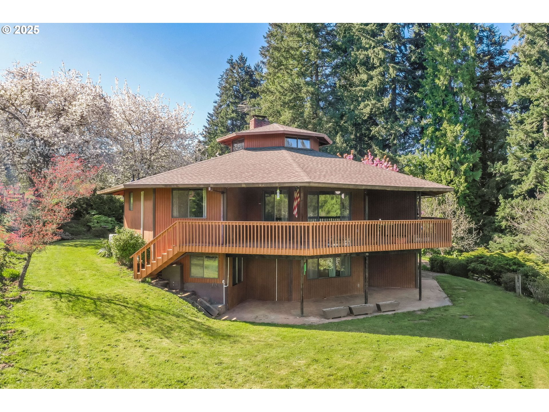 32733 Apple Valley Road Scappoose, OR 97056 - Photo 4 of 48 Gallery Image 4