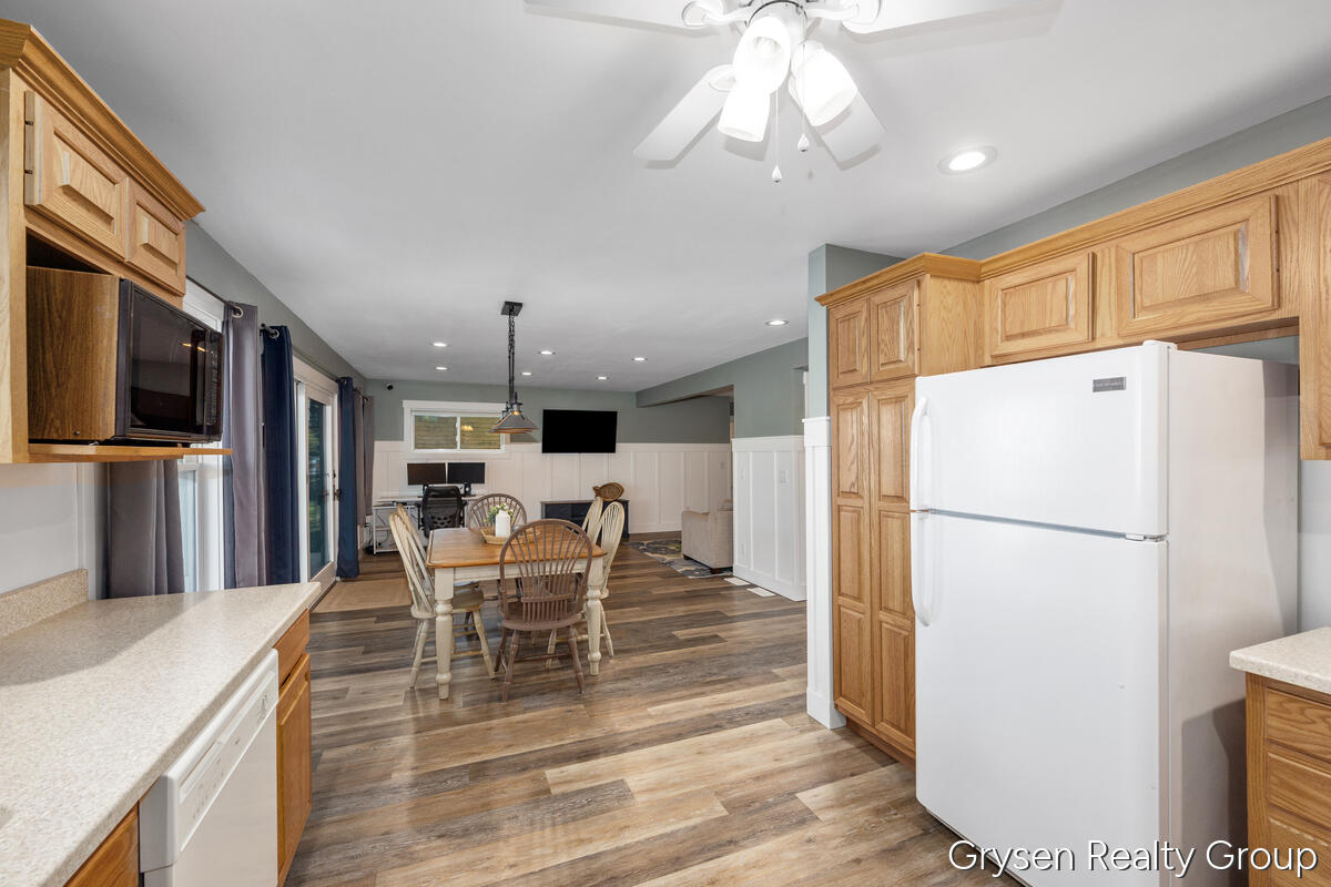 63530 Zabel Shores Road Sturgis, MI 49091 - Photo 14 of 34 63530-Zabel-Shores_014