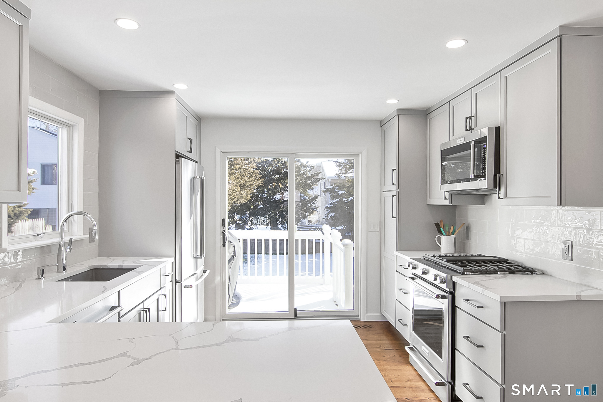 26 Chelene Road Norwalk, CT 06851 - Photo 12 of 33