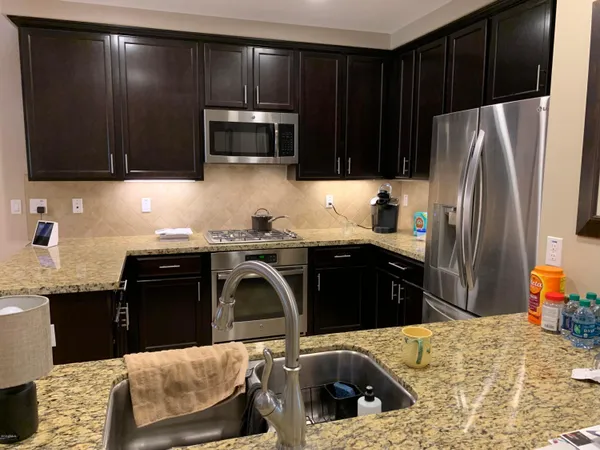 $2,475 | 36600 North Cave Creek Road, Unit C11, Cave Creek, AZ 85331