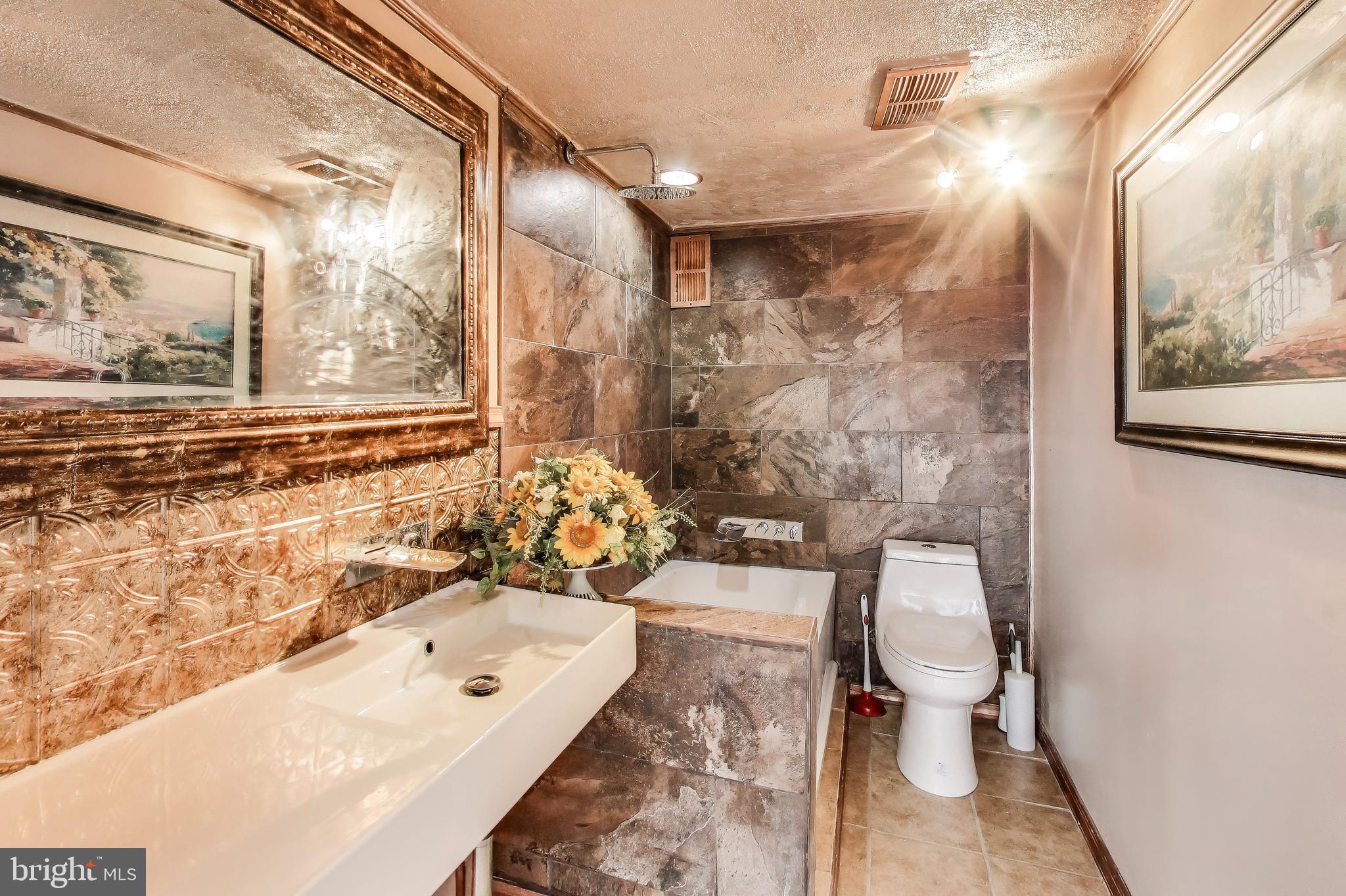1836 Metzerott Road, Unit 1826 Adelphi, MD 20783 - Photo 11 of 33 Gallery Image 11