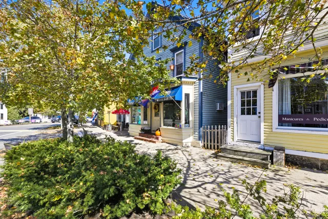 $699,900 | 10 Portland Street, South Berwick, ME 03908