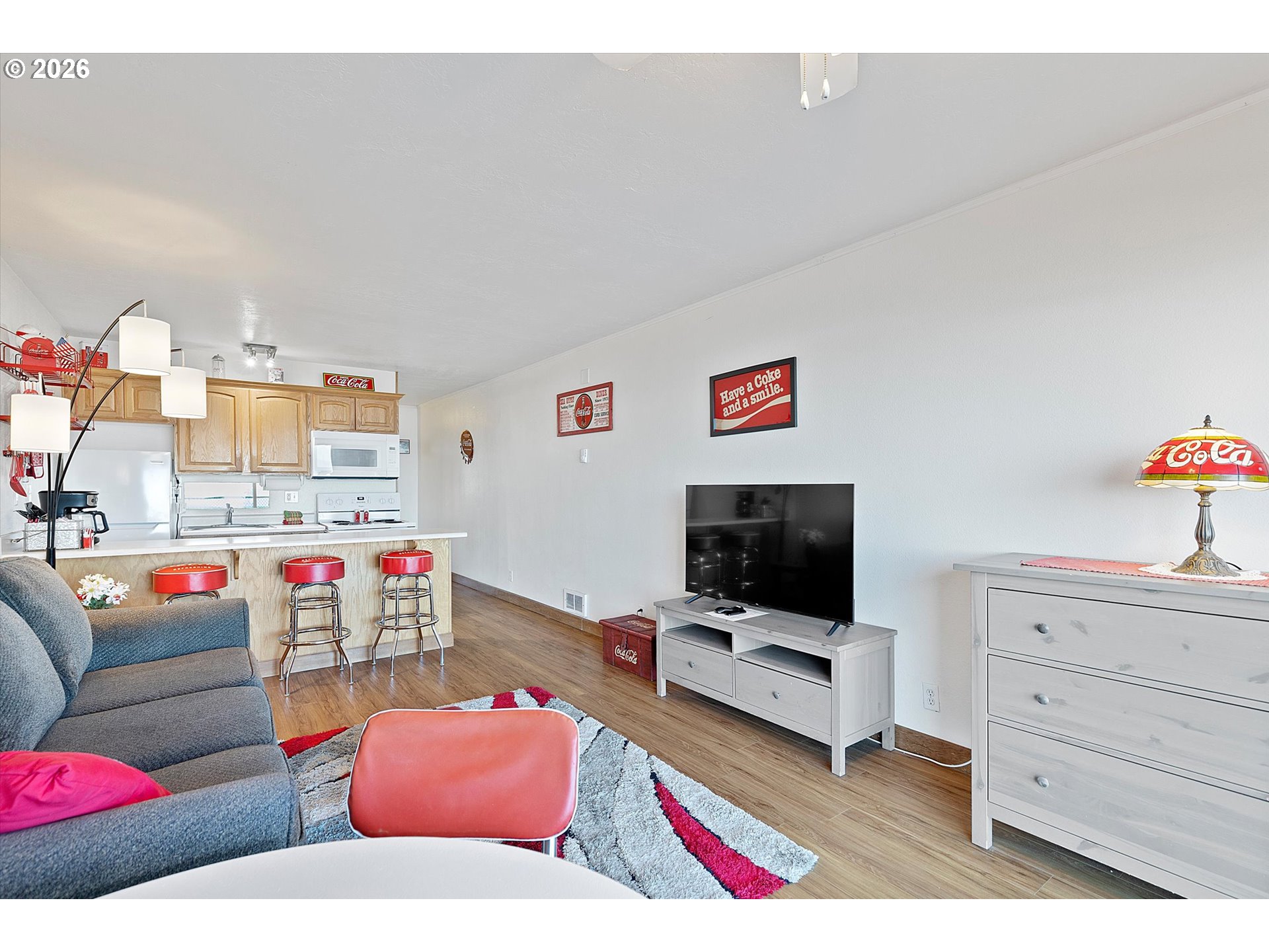 145 Northwest Inlet Avenue Lincoln City, OR 97367 - Photo 5 of 39